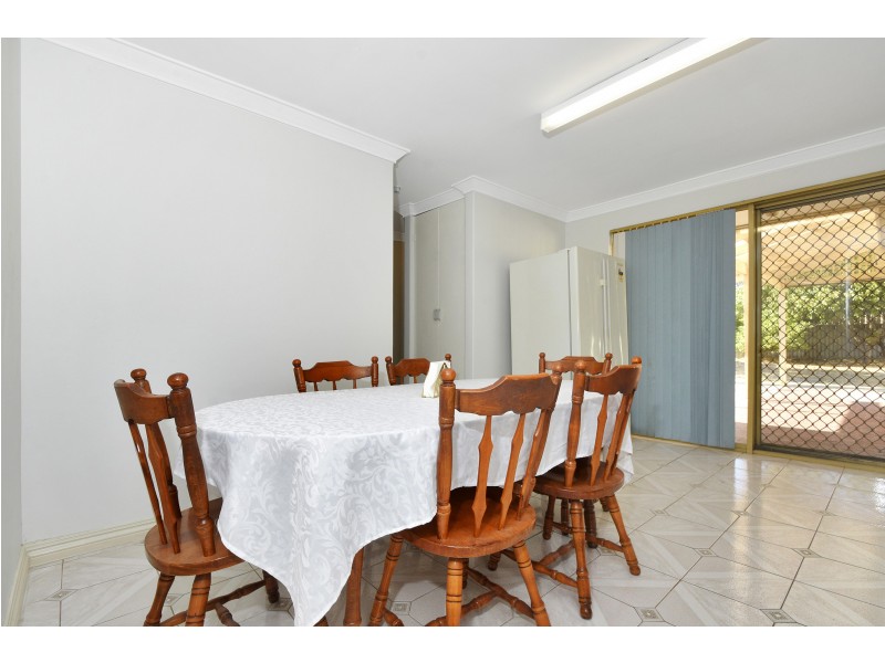 5 Itar Court, Marangaroo WA 6064