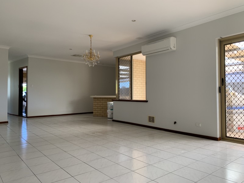 1 Lagoon Heights, Ballajura WA 6066