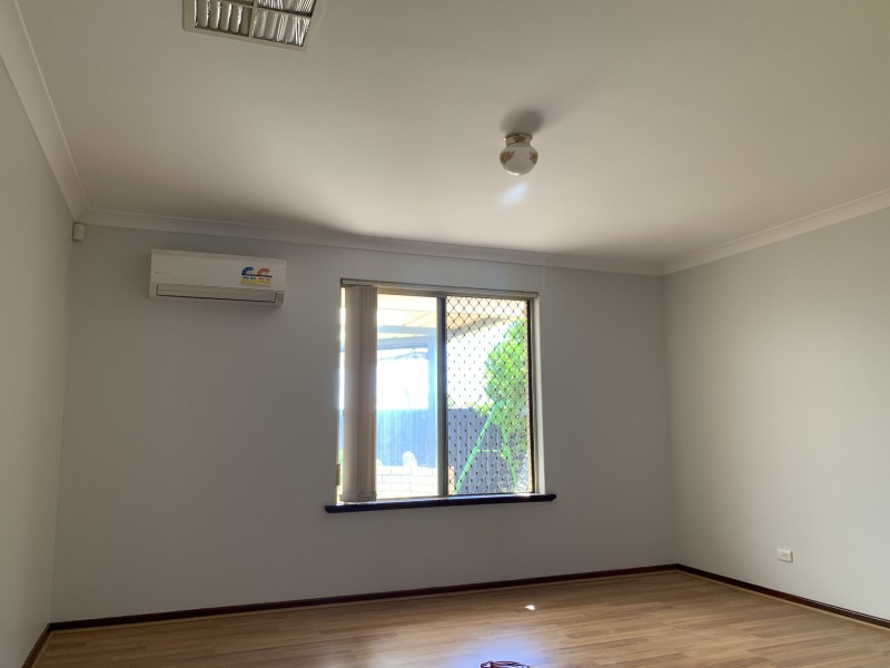 1 Lagoon Heights, Ballajura WA 6066