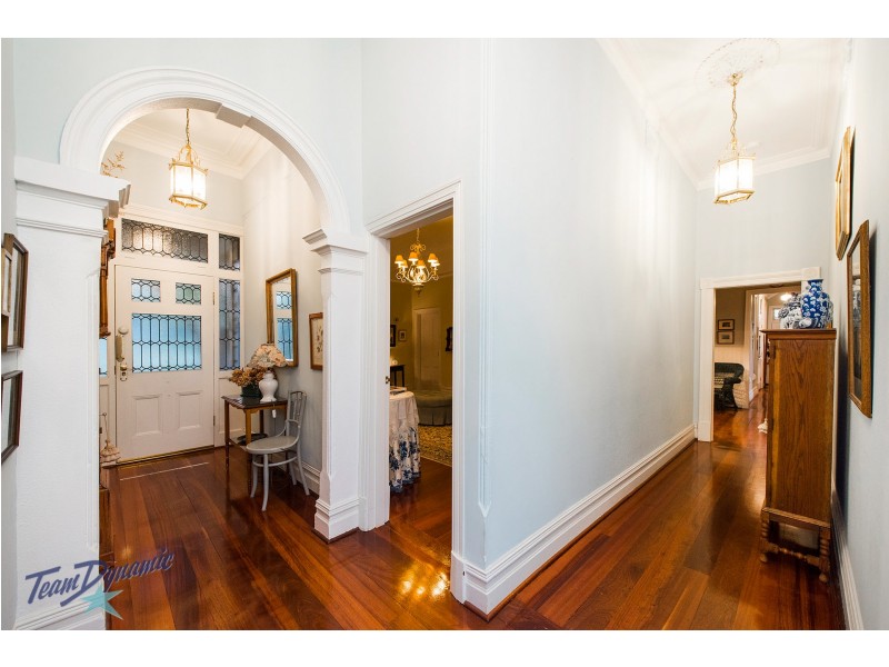 120 GLYDE STREET, Mosman Park WA 6012