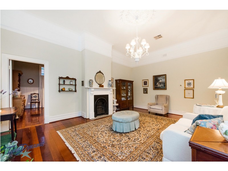 120 GLYDE STREET, Mosman Park WA 6012