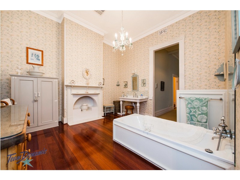 120 GLYDE STREET, Mosman Park WA 6012