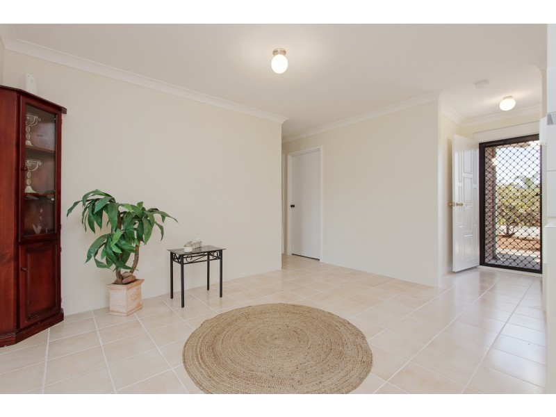 21 Cunningham Loop, Mirrabooka WA 6061