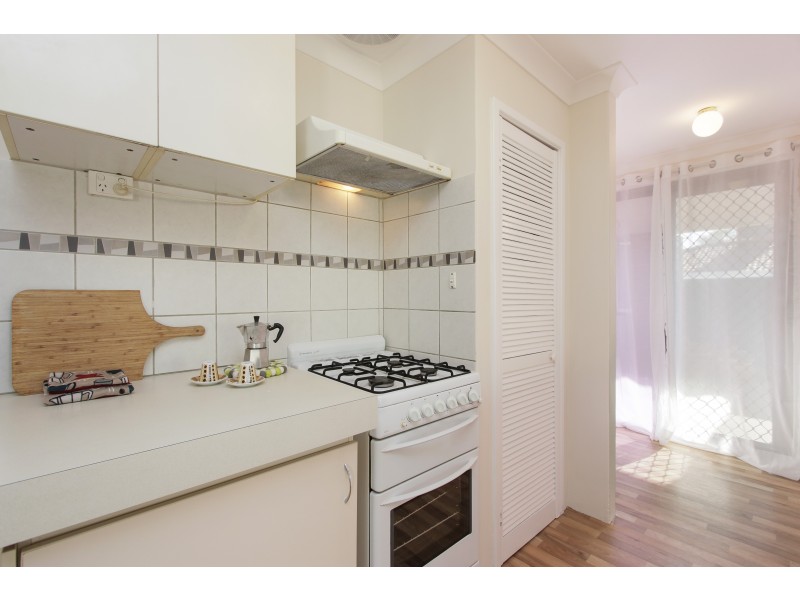 21 Cunningham Loop, Mirrabooka WA 6061