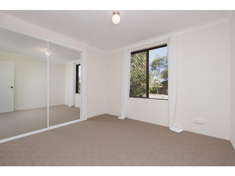 21 Cunningham Loop, Mirrabooka WA 6061