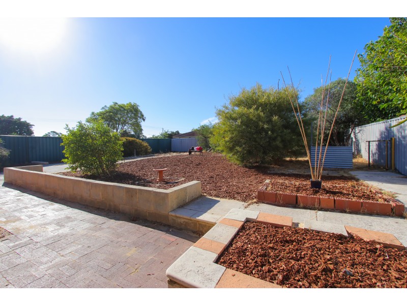 21 Cunningham Loop, Mirrabooka WA 6061