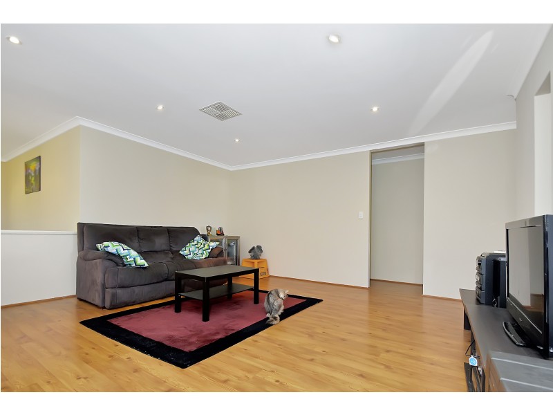 19 James Gilmour Way, Darch WA 6065