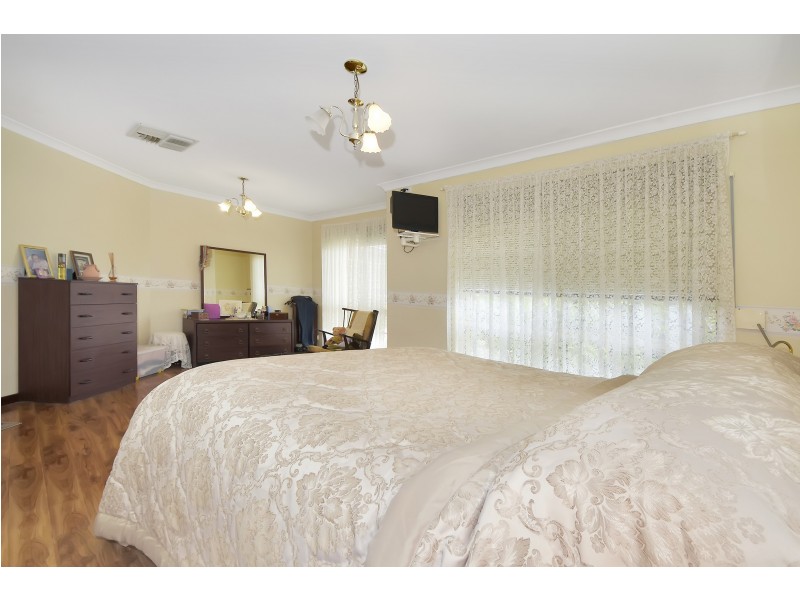 28 PICTON TERRACE, Alexander Heights WA 6064