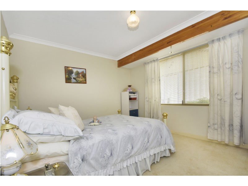 28 PICTON TERRACE, Alexander Heights WA 6064