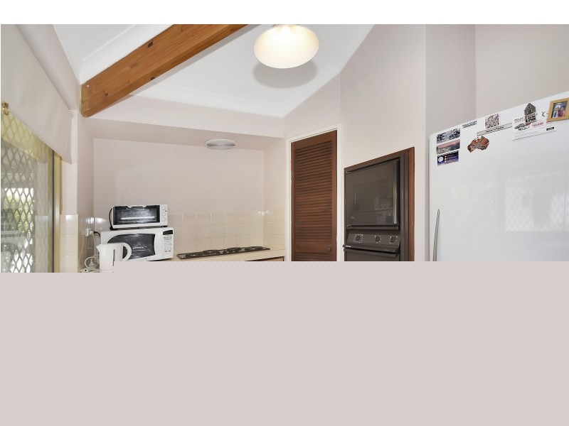 5 AZELIA STREET, Alexander Heights WA 6064