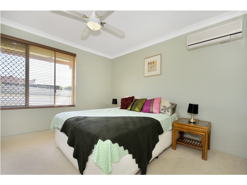 5 AZELIA STREET, Alexander Heights WA 6064