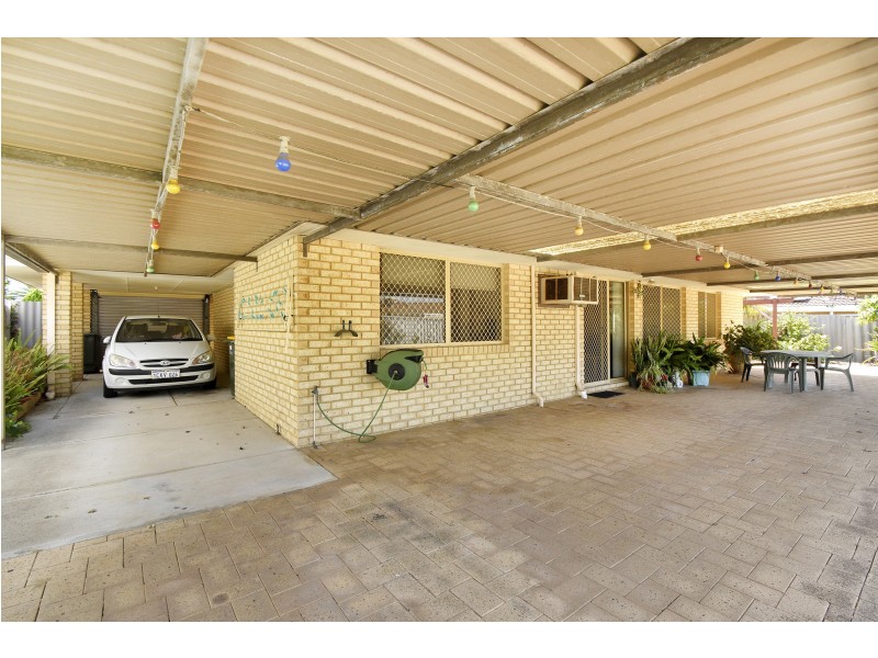 5 AZELIA STREET, Alexander Heights WA 6064