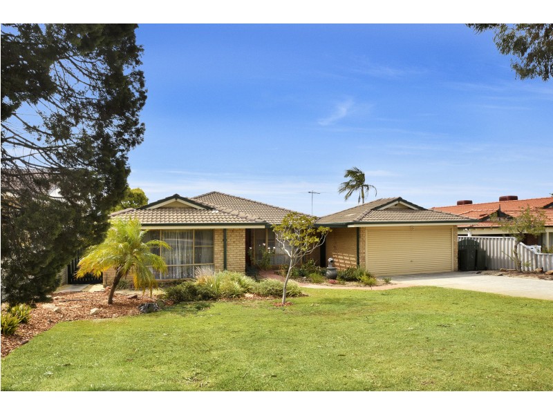 6 ROSEBANK GARDENS, Alexander Heights WA 6064