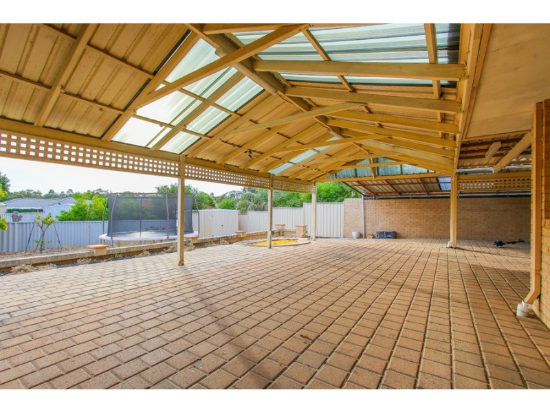 75 HILLCREST ROAD, Alexander Heights WA 6064