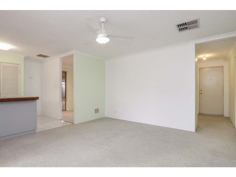 75 HILLCREST ROAD, Alexander Heights WA 6064