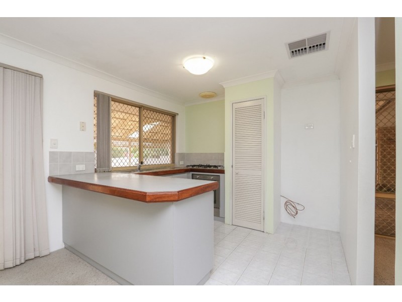 75 HILLCREST ROAD, Alexander Heights WA 6064