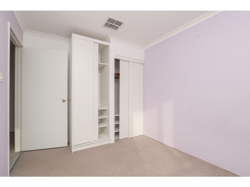 75 HILLCREST ROAD, Alexander Heights WA 6064