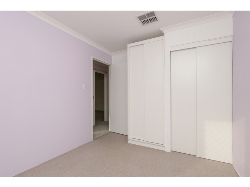 75 HILLCREST ROAD, Alexander Heights WA 6064