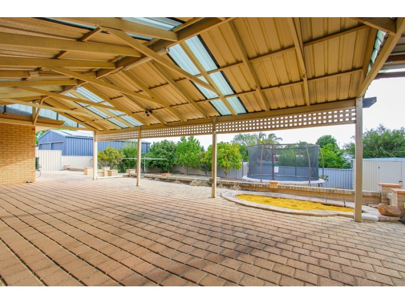 75 HILLCREST ROAD, Alexander Heights WA 6064