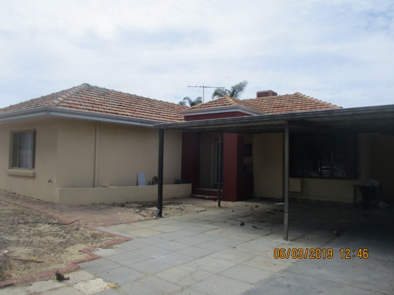 8 TRATTON STREET, Balga WA 6061