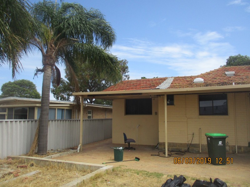 8 TRATTON STREET, Balga WA 6061