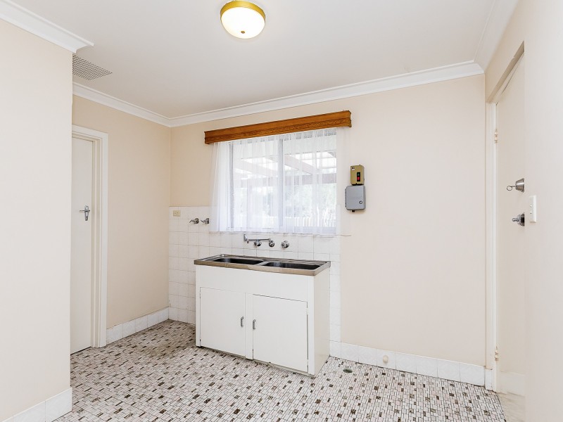 6 TREVITHICK CLOSE, Stirling WA 6021