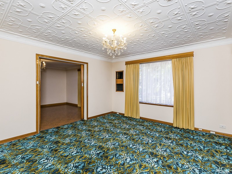 6 TREVITHICK CLOSE, Stirling WA 6021