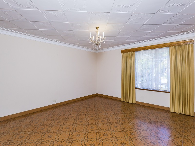 6 TREVITHICK CLOSE, Stirling WA 6021