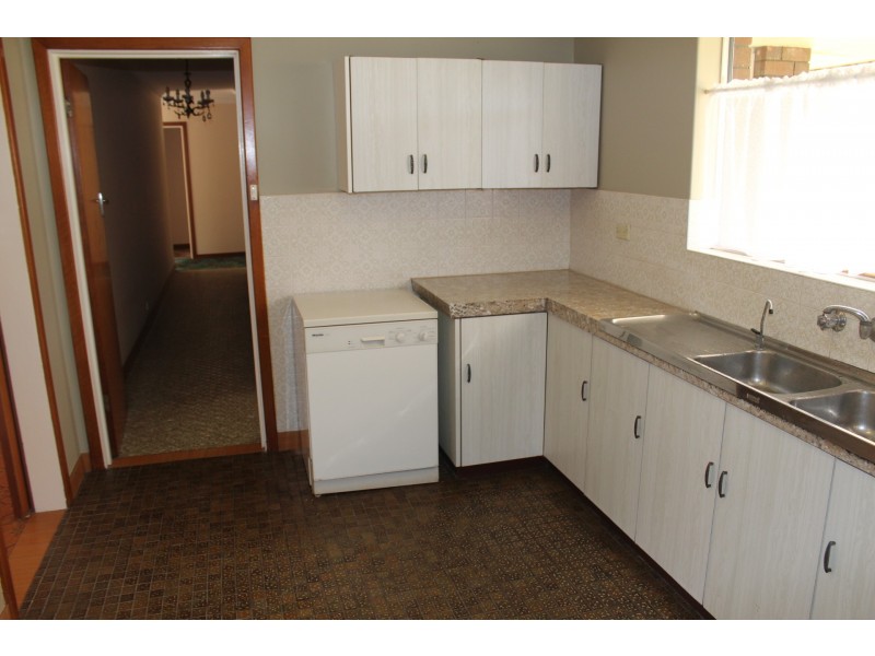 6 TREVITHICK CLOSE, Stirling WA 6021