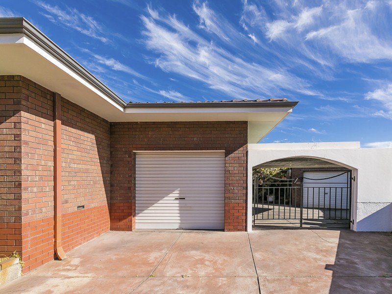 6 TREVITHICK CLOSE, Stirling WA 6021