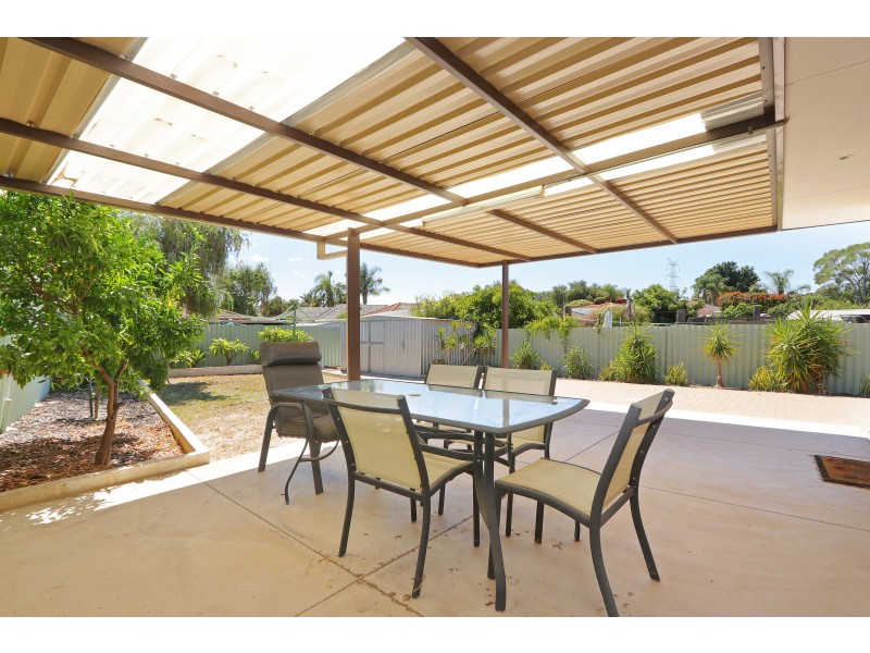 14A Dodds Place, Beechboro WA 6063