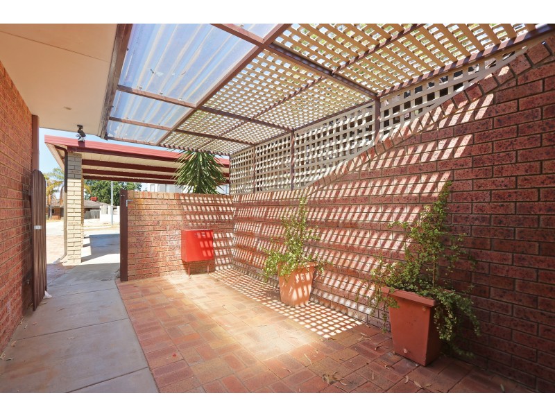 14A Dodds Place, Beechboro WA 6063