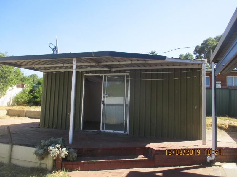 34 Denston Way, Girrawheen WA 6064