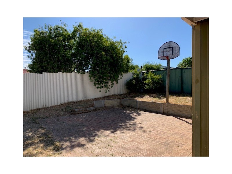 34 Denston Way, Girrawheen WA 6064