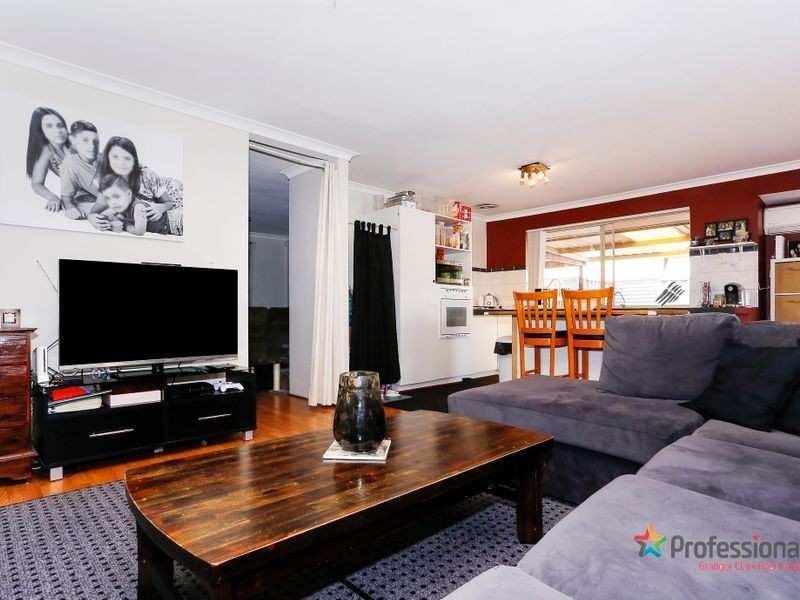 17 Saltwood Court, Ballajura WA 6066