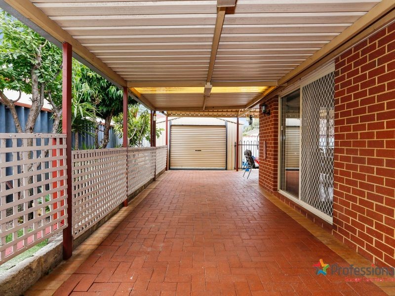17 Saltwood Court, Ballajura WA 6066