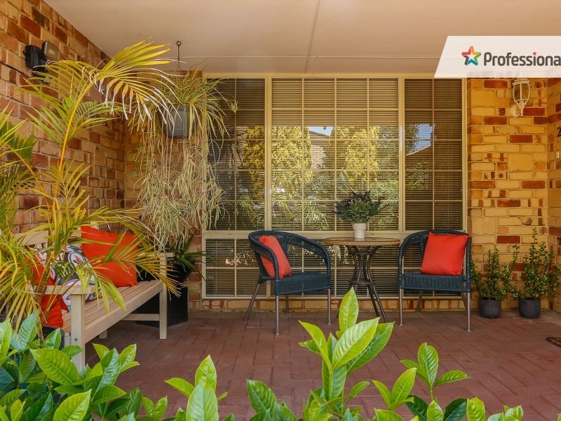 22 The Esplanade, Ballajura WA 6066