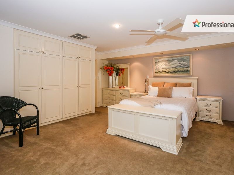 22 The Esplanade, Ballajura WA 6066