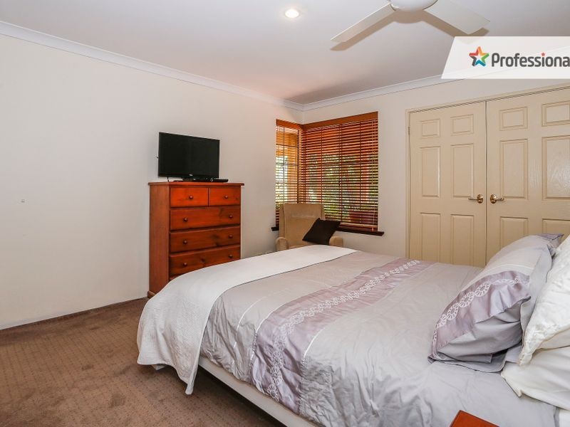 22 The Esplanade, Ballajura WA 6066