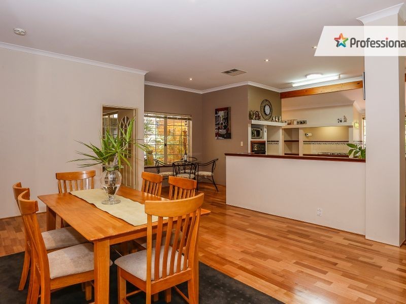 22 The Esplanade, Ballajura WA 6066