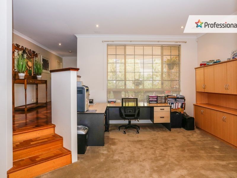 22 The Esplanade, Ballajura WA 6066