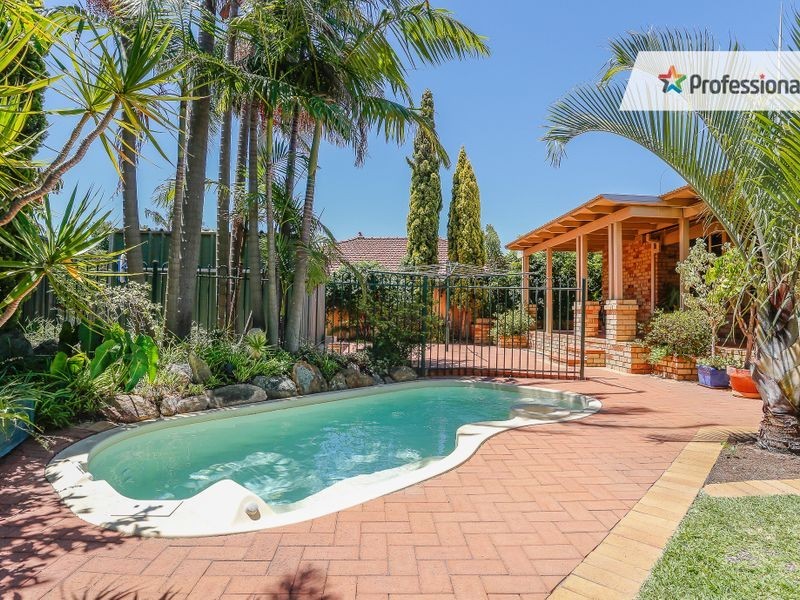 22 The Esplanade, Ballajura WA 6066