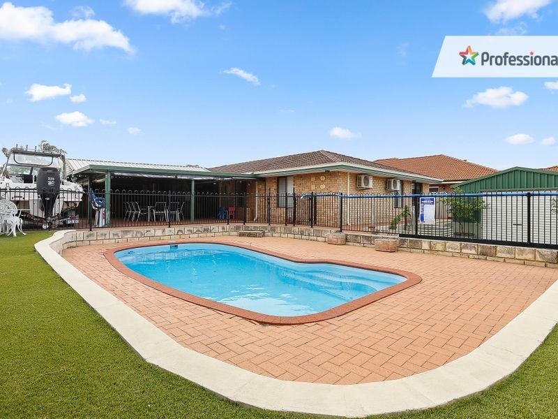319 Summerlakes Parade, Ballajura WA 6066