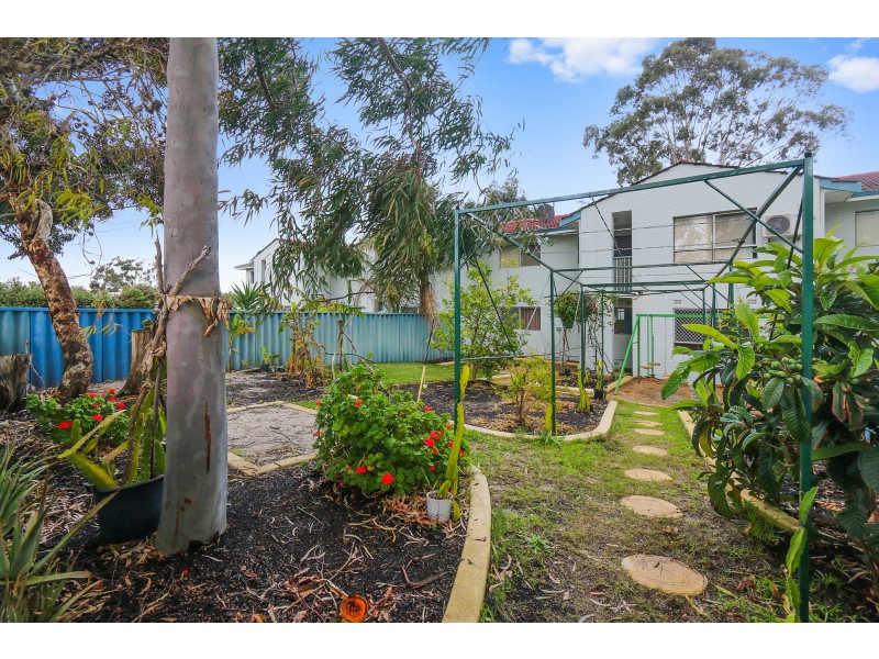 5/26 Salcott Road, Girrawheen WA 6064