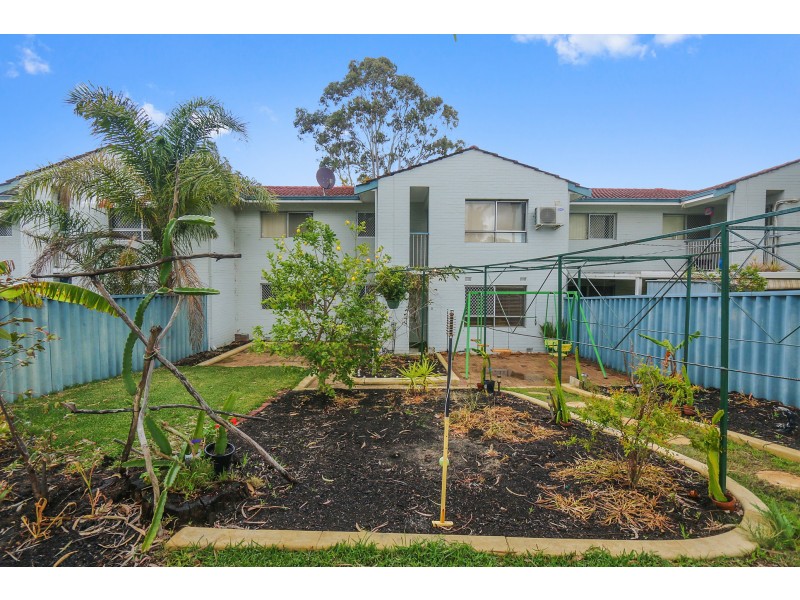 5/26 Salcott Road, Girrawheen WA 6064