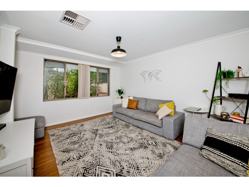 17A Raleigh Road, Bayswater WA 6053