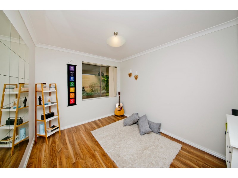 17A Raleigh Road, Bayswater WA 6053