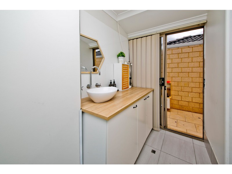 17A Raleigh Road, Bayswater WA 6053