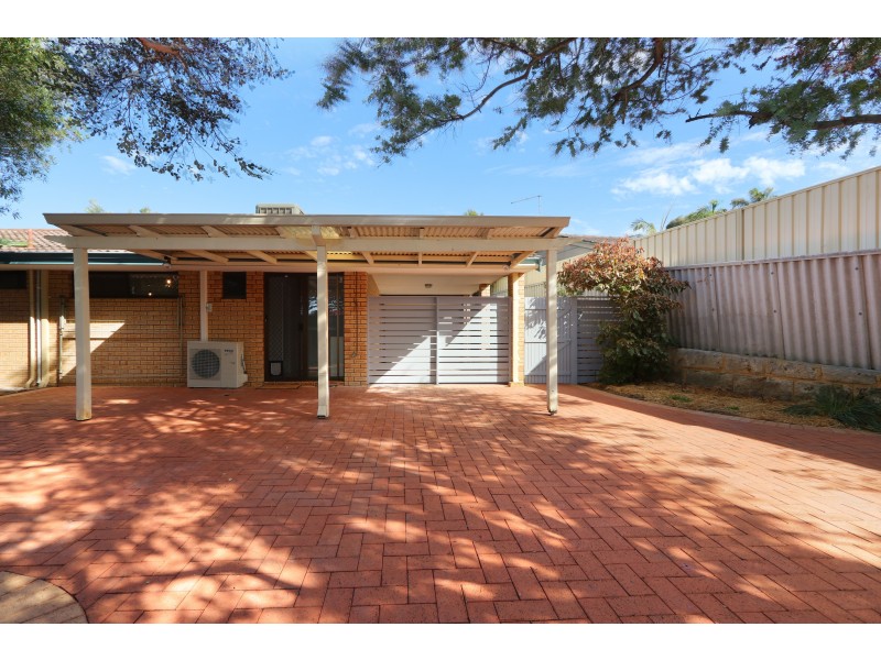 8 TOWERHILL ROAD, Alexander Heights WA 6064