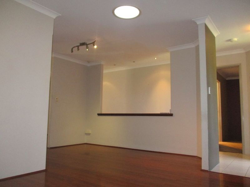 330 Illawarra Crescent, Ballajura WA 6066